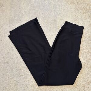 Old Navy Active Wear Extra High Rise Black Flare Leggings
